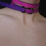 Color-Shift Purple Leather Choker