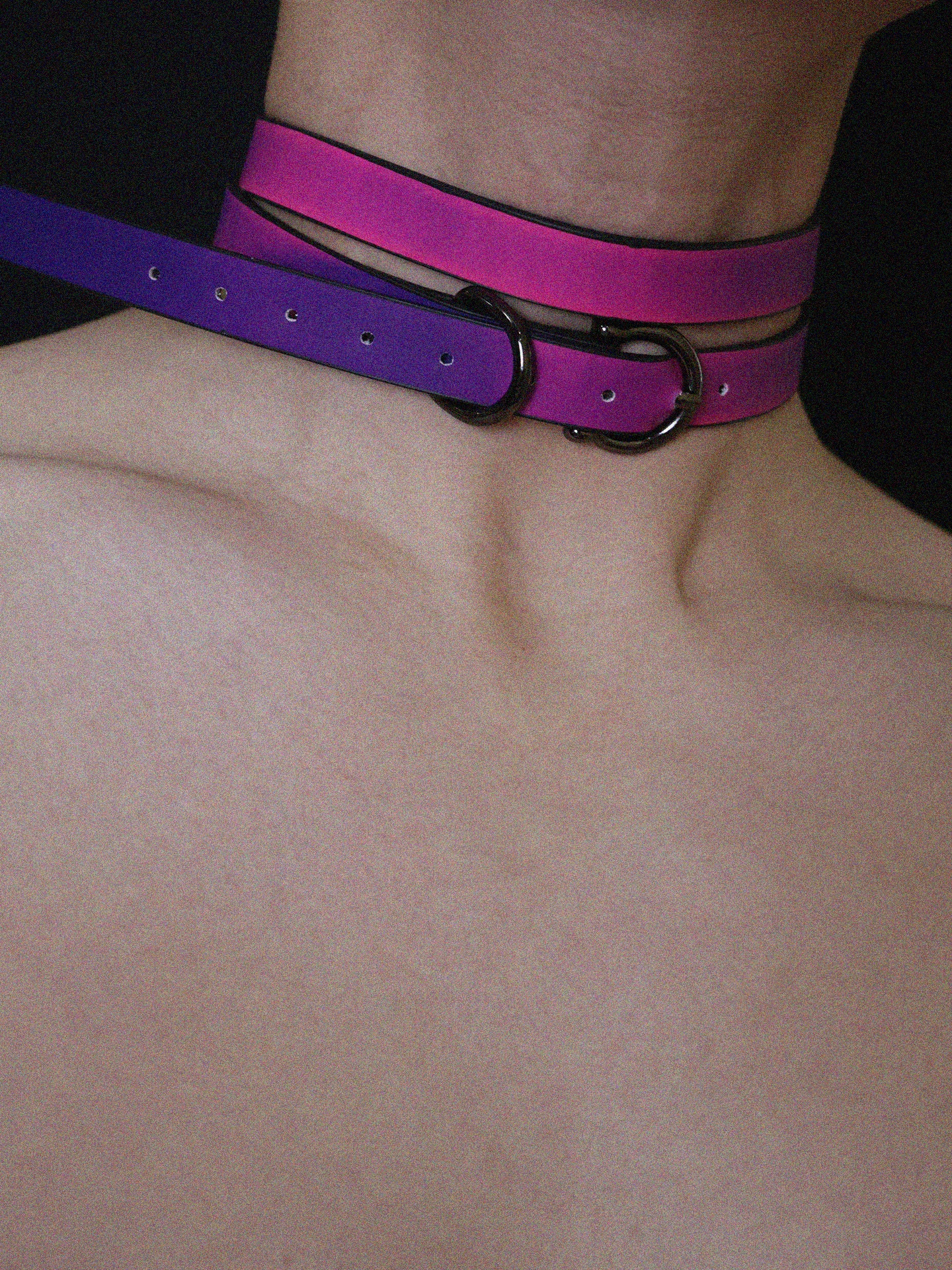 Color-Shift Purple Leather Choker